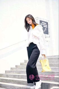 卡宴妮2015冬裝新款畫冊 冬妮到家，溫暖與時尚的邂逅
