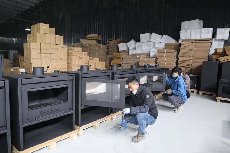 浉河區 超百個重點項目開足馬力，企業生產跑出“加速度”